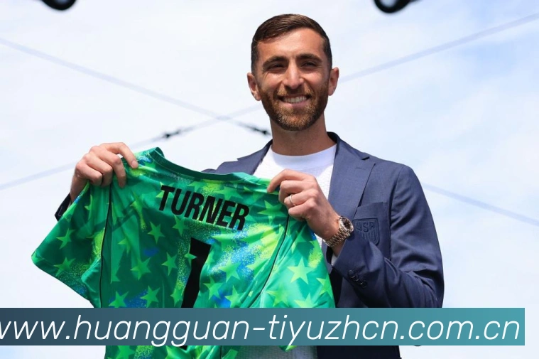CJ麦科勒姆如何凭借精准投射与冷静头脑持续闪耀职业篮球赛场解析:最新赛事动态与深度分析 CJ麦科勒姆如何凭借精准投射与冷静头脑持续闪耀职业篮球赛场解析:最新赛事动态与深度分析